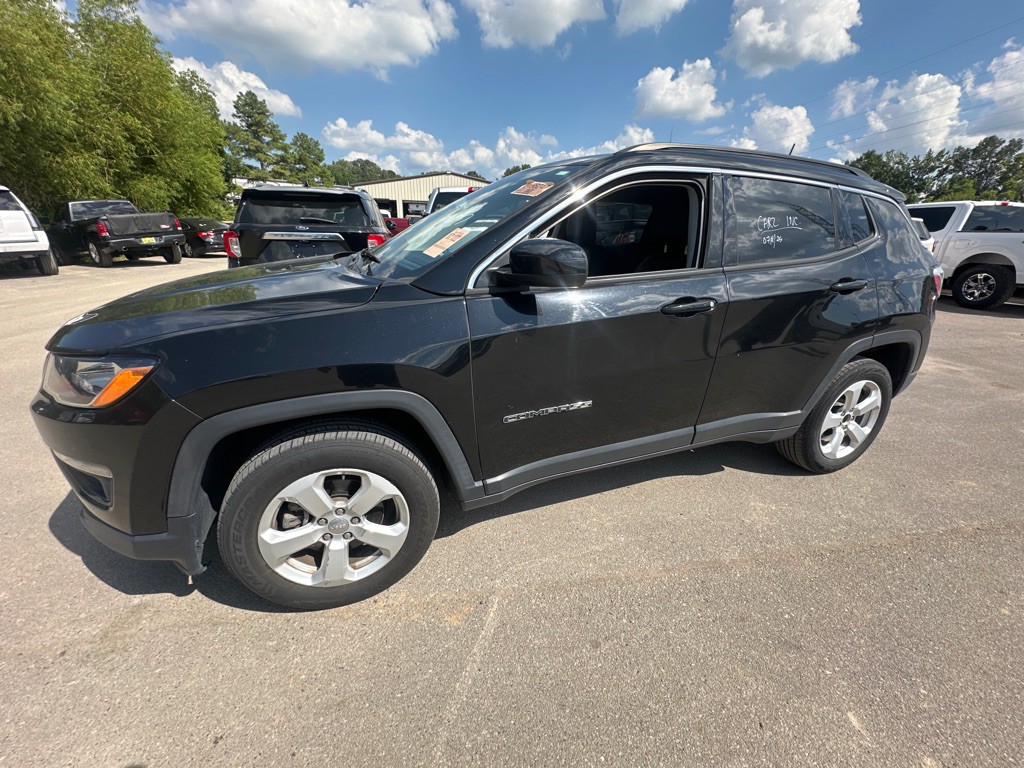 2018 Jeep Compass Image 1
