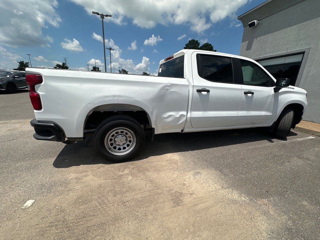 2023 Chevrolet Silverado 1500 Image 4