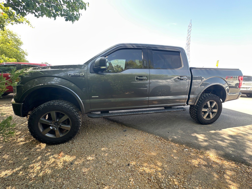 2016 Ford F-150 Image 1