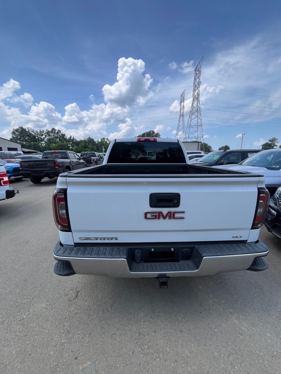 2018 GMC Sierra Image 4