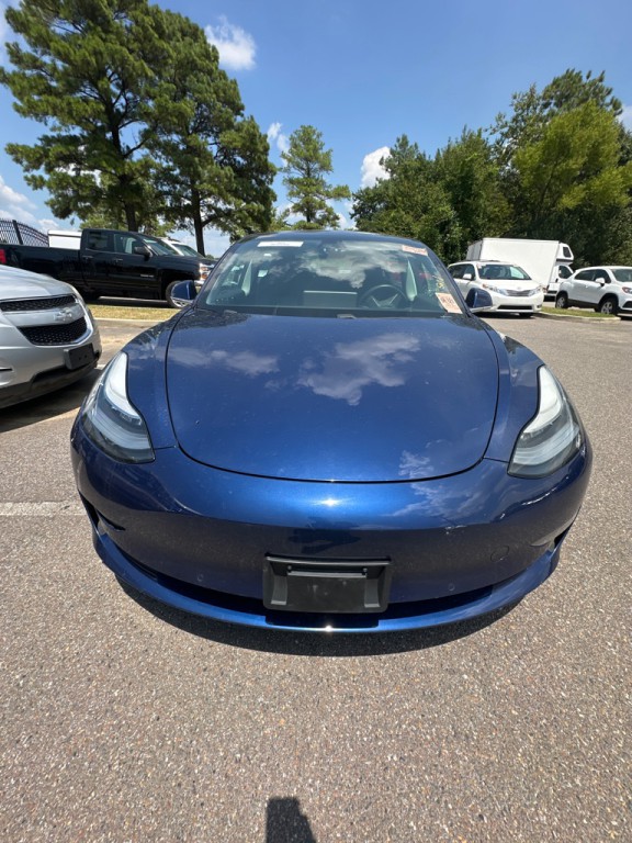 2018 Tesla Model 3 Image 2