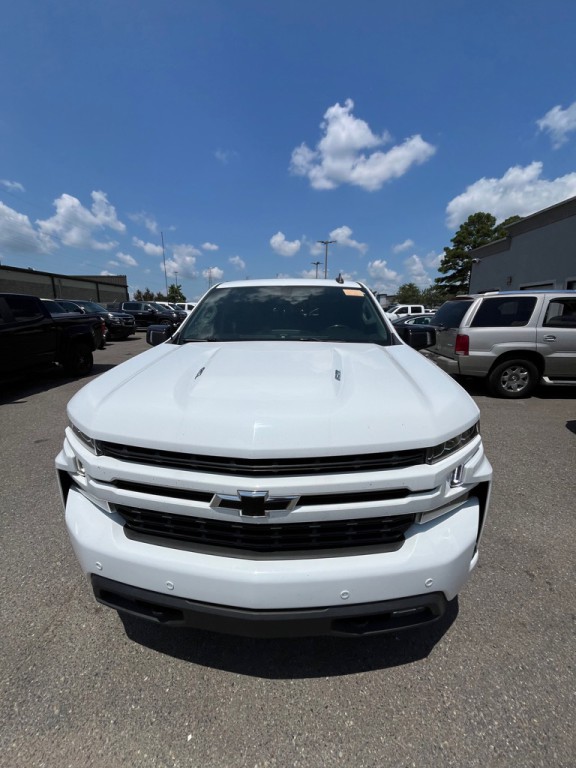 2021 Chevrolet Silverado 1500 Image 2