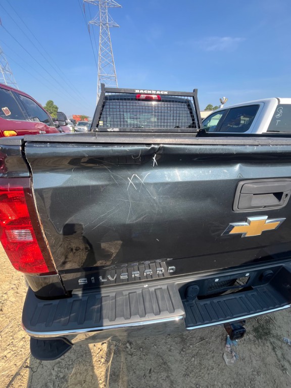 2018 Chevrolet Silverado 1500 Image 3