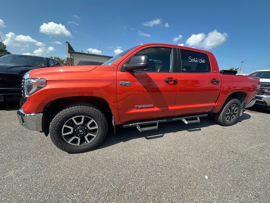 2018 Toyota Tundra Image 1