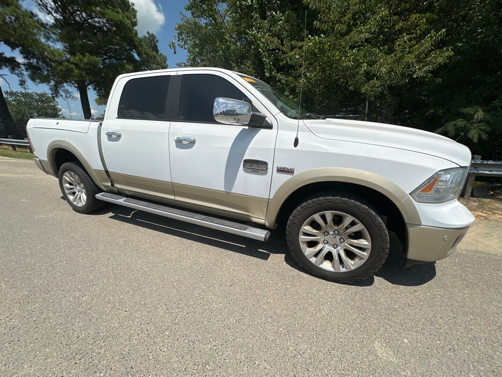 2014 RAM 1500 Image 3