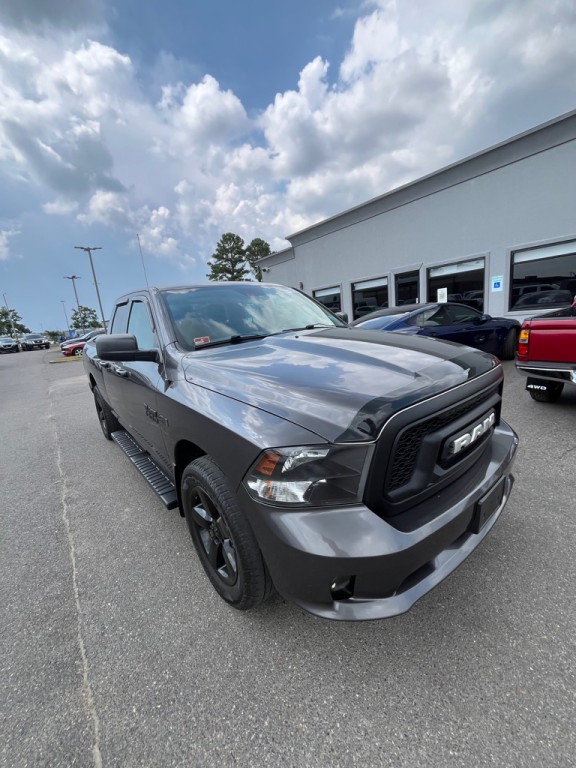 2014 RAM 1500 Image 3