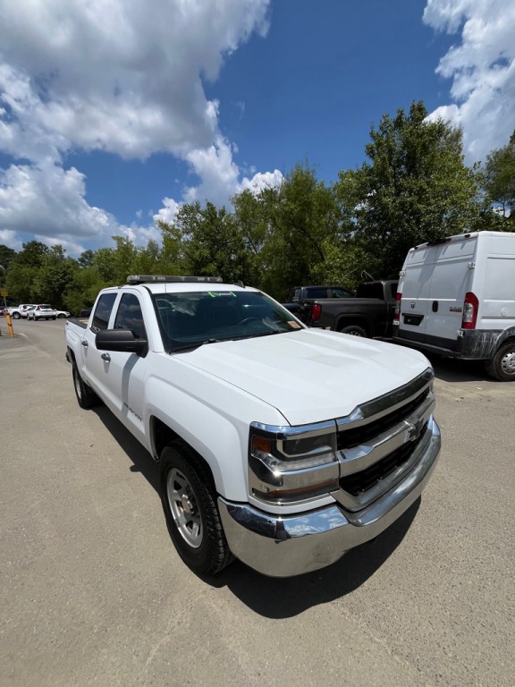 2017 Chevrolet Silverado 1500 Image 3