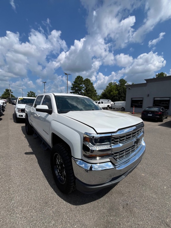 2018 Chevrolet Silverado 1500 Image 6