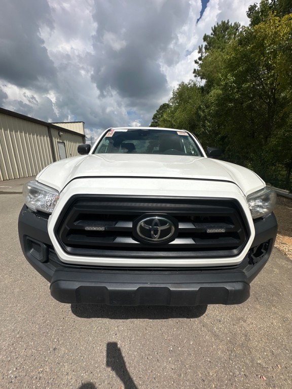 2021 Toyota Tacoma Image 2