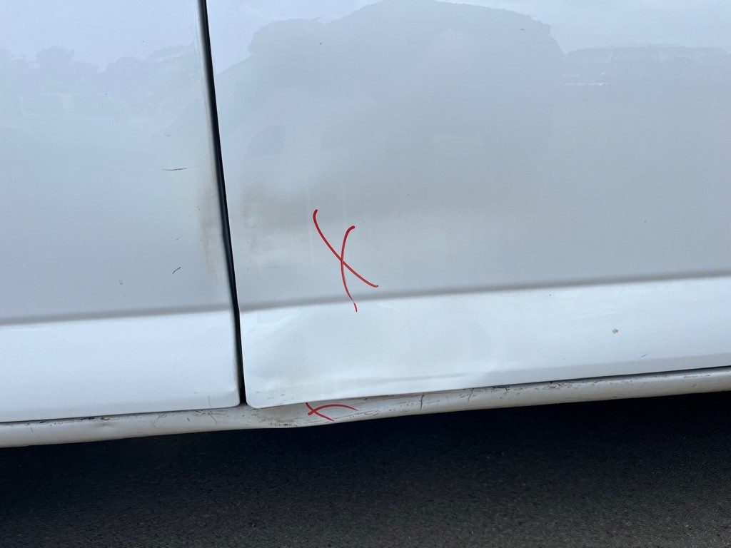 2019 Chevrolet Express Image 1