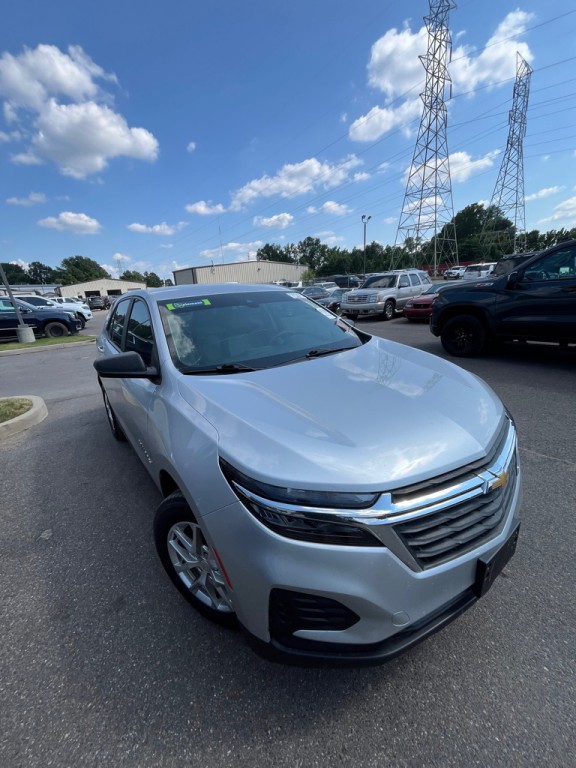 2022 Chevrolet Equinox Image 2