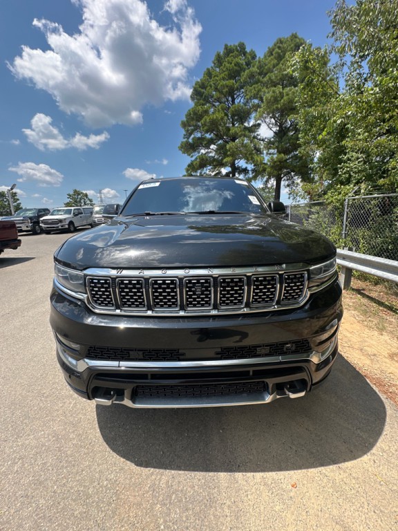 2022 Jeep Grand Cherokee Image 2