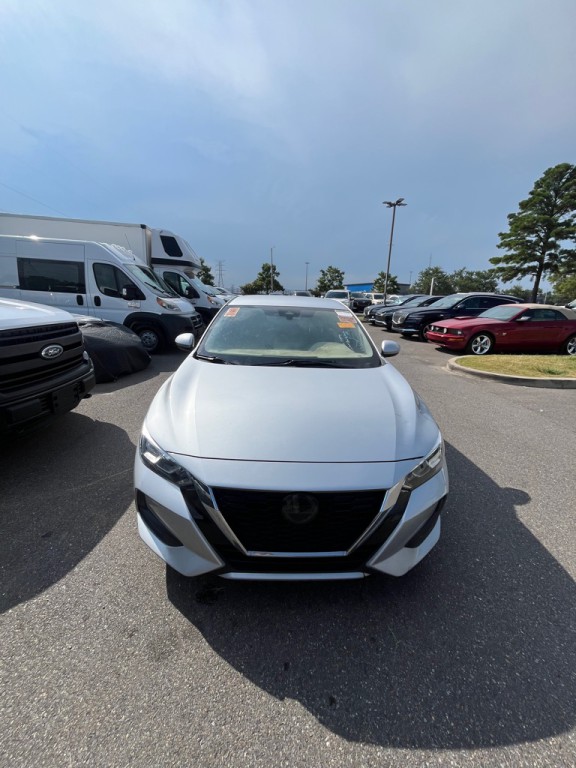 2022 Nissan Sentra Image 1