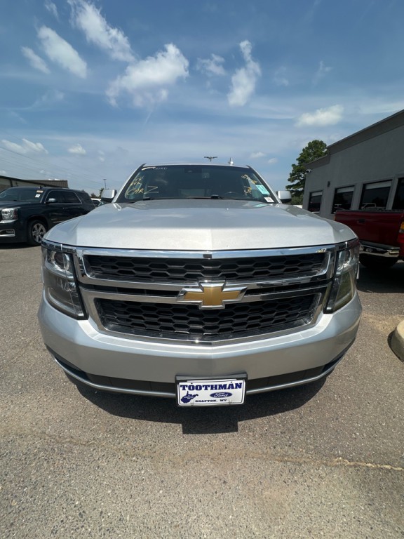 2019 Chevrolet Tahoe Image 2