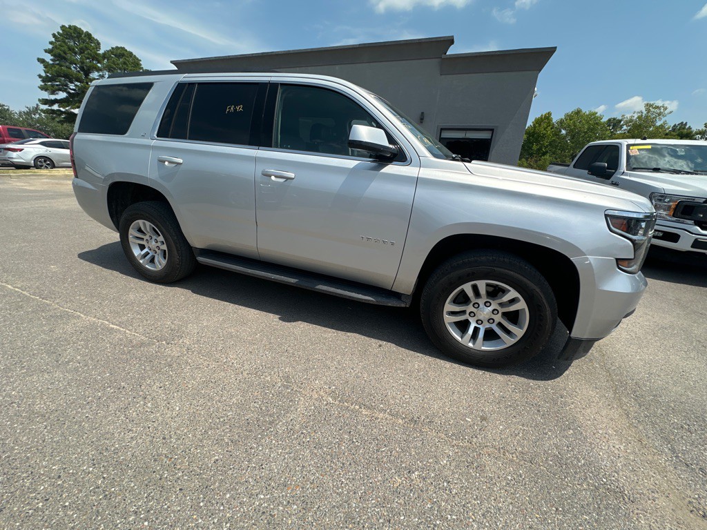 2019 Chevrolet Tahoe Image 3