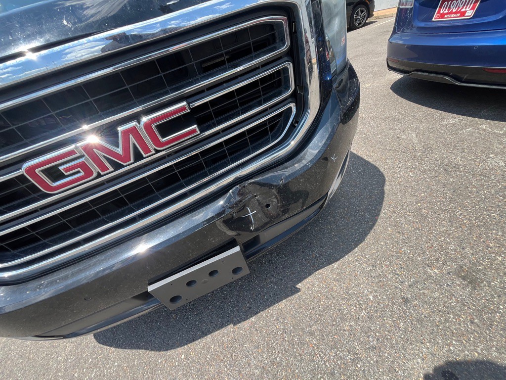 2020 GMC Yukon Image 4