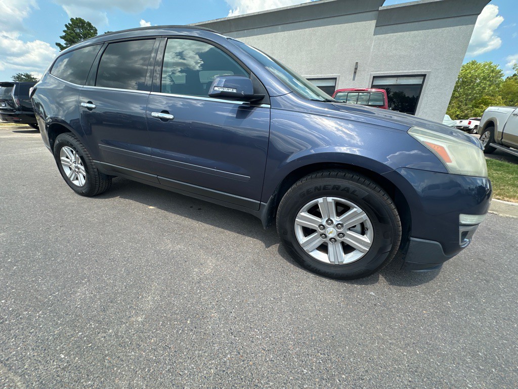 2014 Chevrolet Traverse Image 3