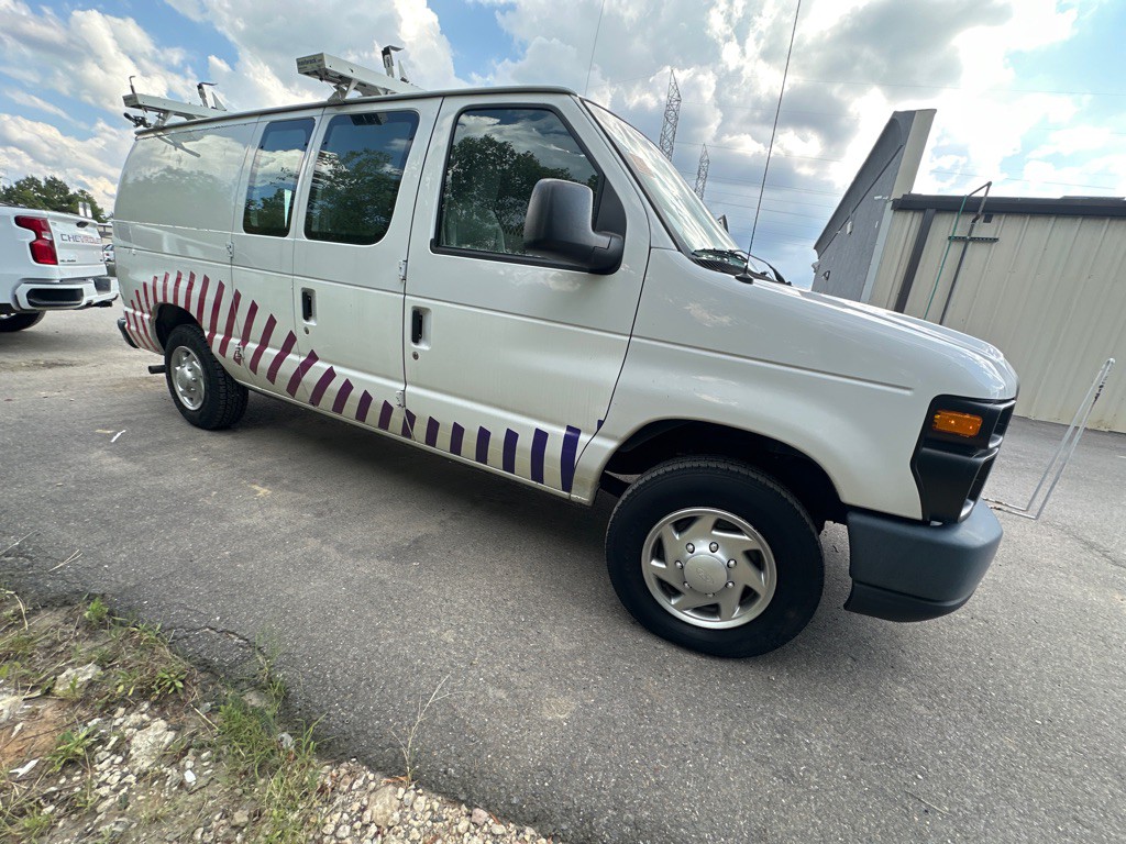 2014 Ford Econoline Image 3