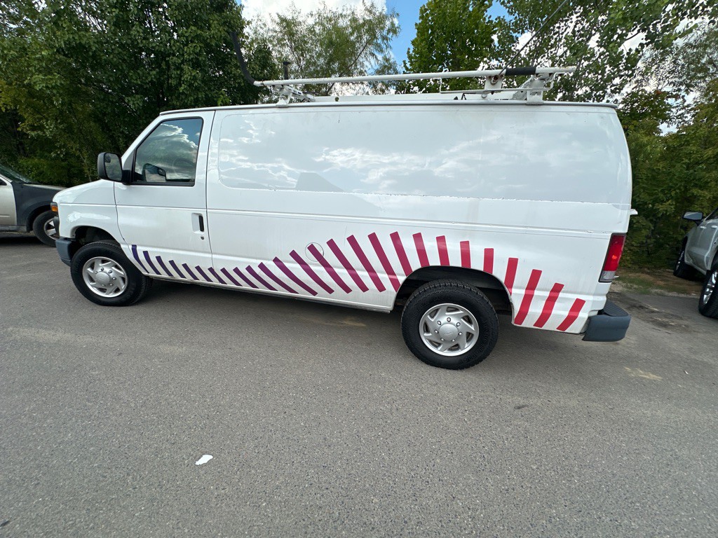 2014 Ford Econoline Image 6