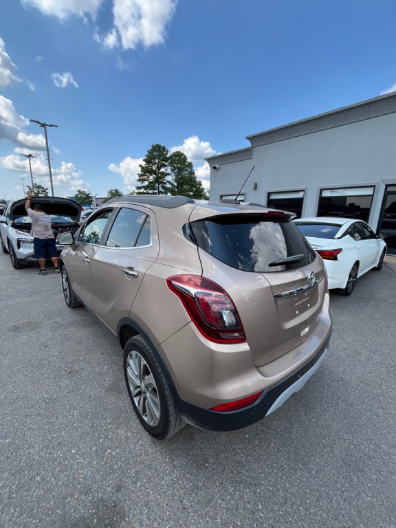 2019 Buick Enclave Image 2