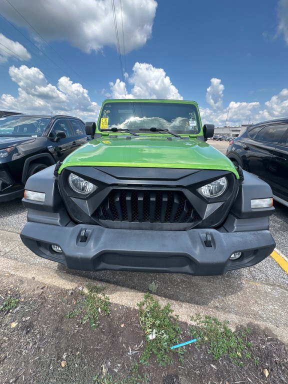 2019 Jeep Wrangler Unlimited Image 2