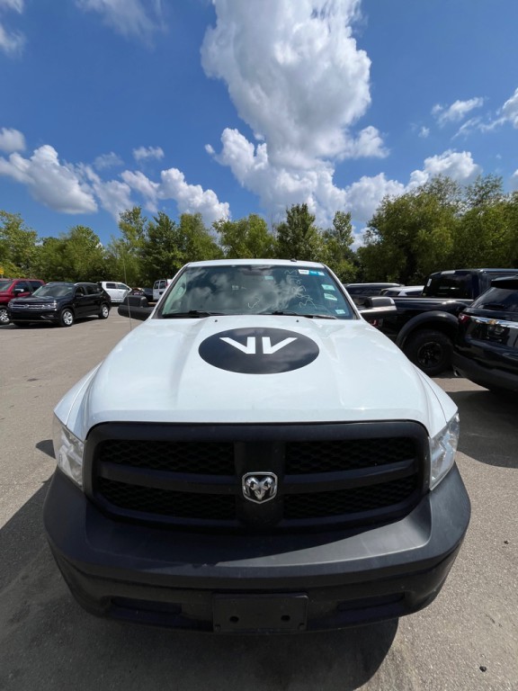 2022 RAM 1500 Image 2