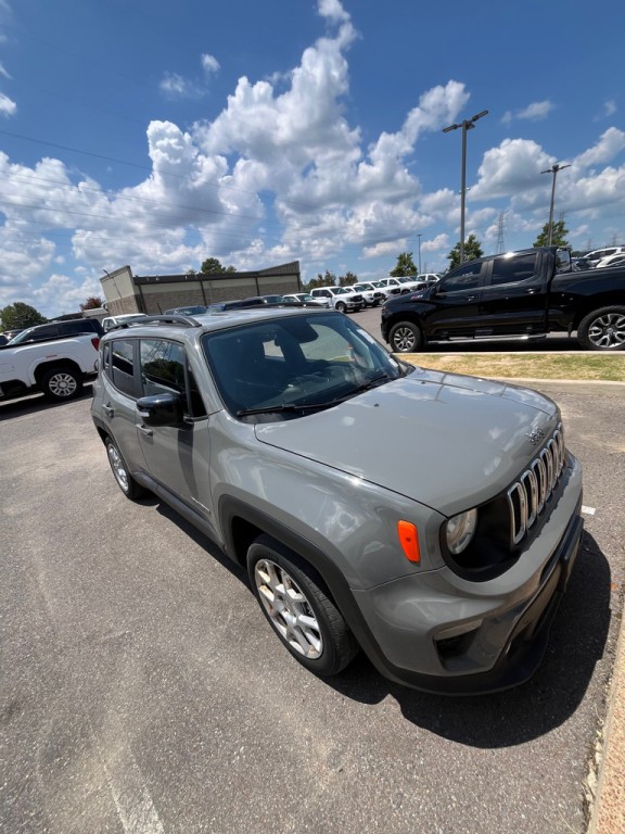 2020 Jeep Renegade Image 2