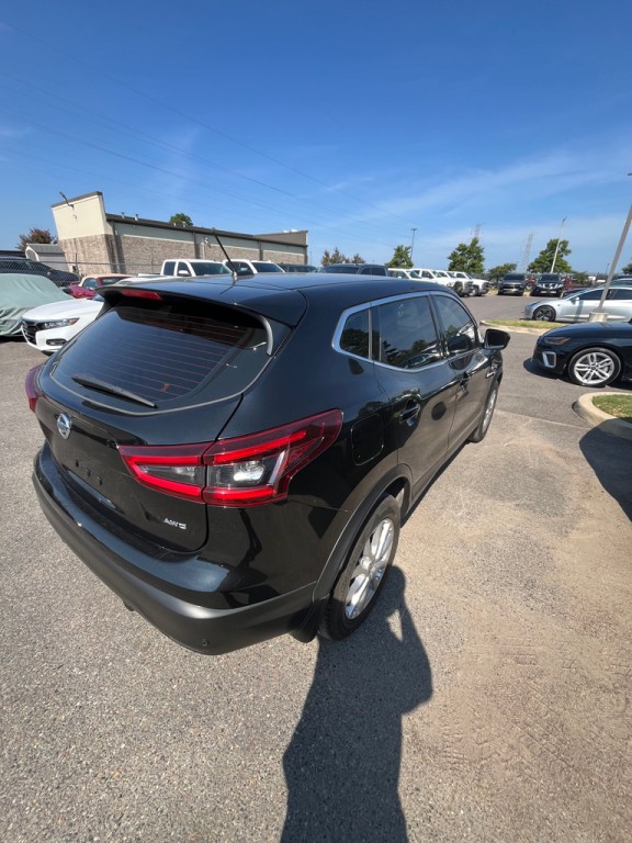 2022 Nissan Rogue Image 5