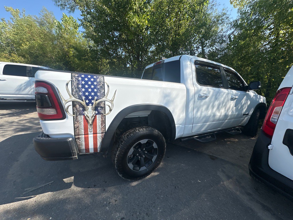 2019 RAM 1500 Image 3
