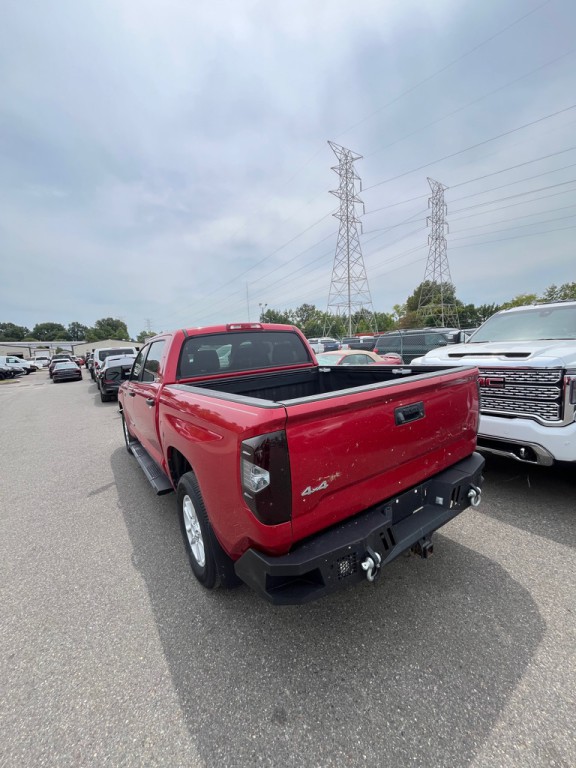 2019 Toyota Tundra Image 2