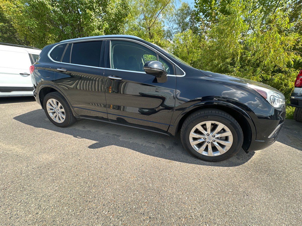 2017 Buick Envision Image 3
