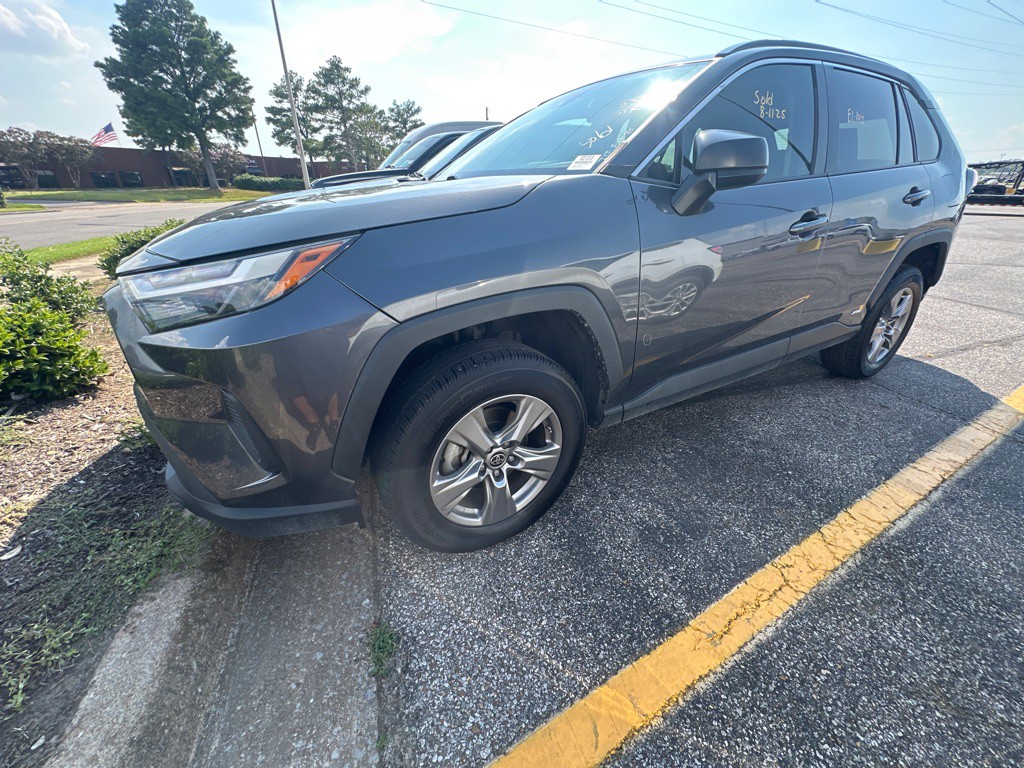 2023 Toyota Rav4 Image 1