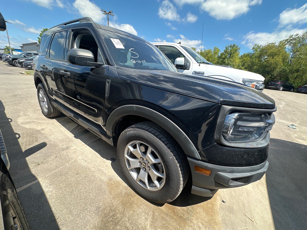2021 Ford Bronco Image 3