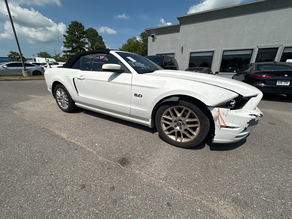 2013 Ford Mustang Image 3