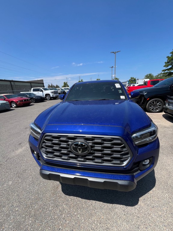 2023 Toyota Tacoma Image 3