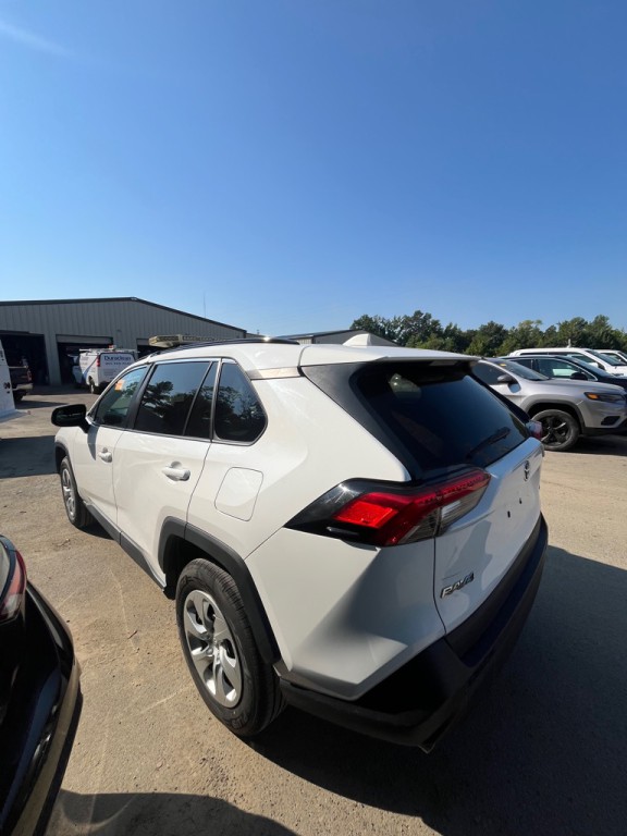 2020 Toyota Rav4 Image 3