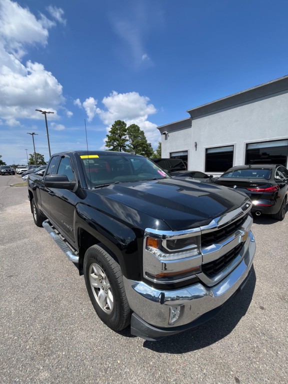 2018 Chevrolet Silverado 1500 Image 3