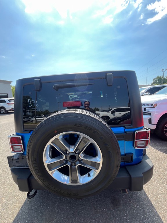 2015 Jeep Wrangler Image 4