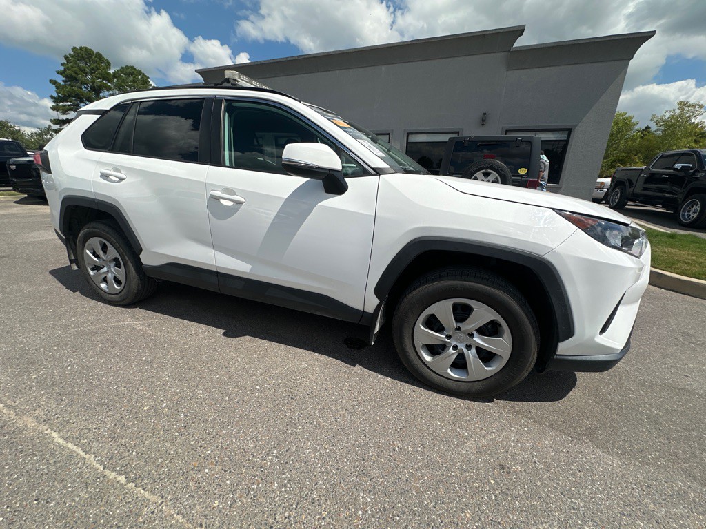 2021 Toyota Rav4 Image 3