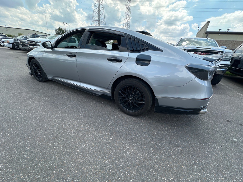 2019 Honda Accord Image 6