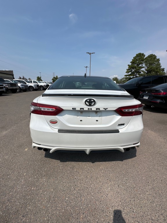 2019 Toyota Camry Image 5