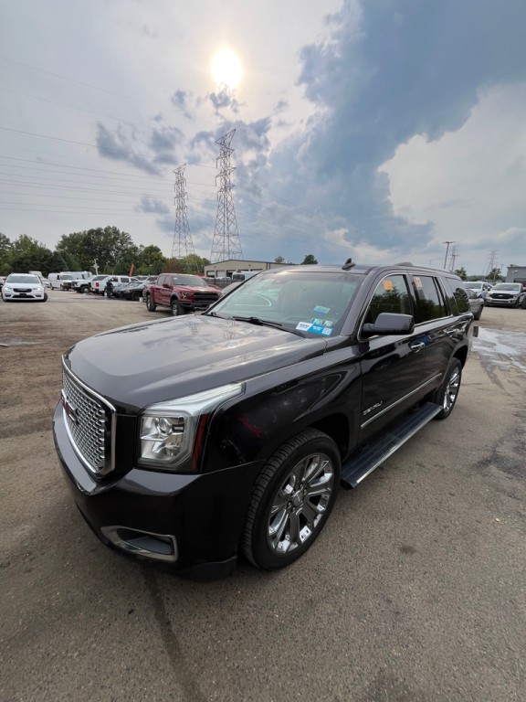 2015 GMC Yukon Image 1