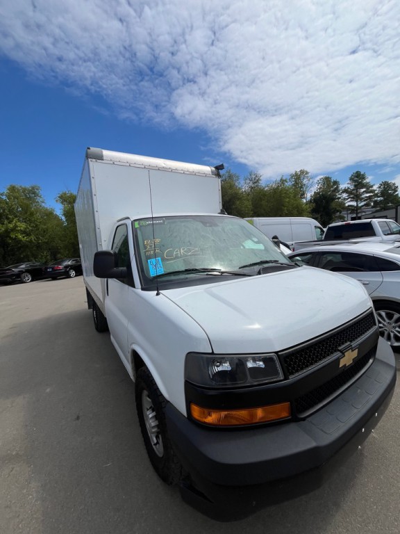2021 Chevrolet Express Image 1