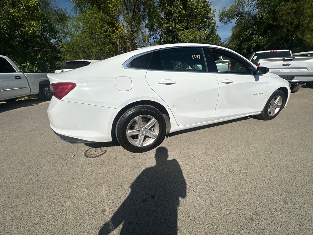 2023 Chevrolet Malibu Image 4
