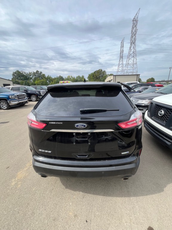 2019 Ford Edge Image 6