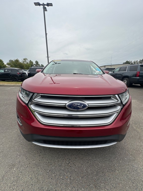 2017 Ford Edge Image 2