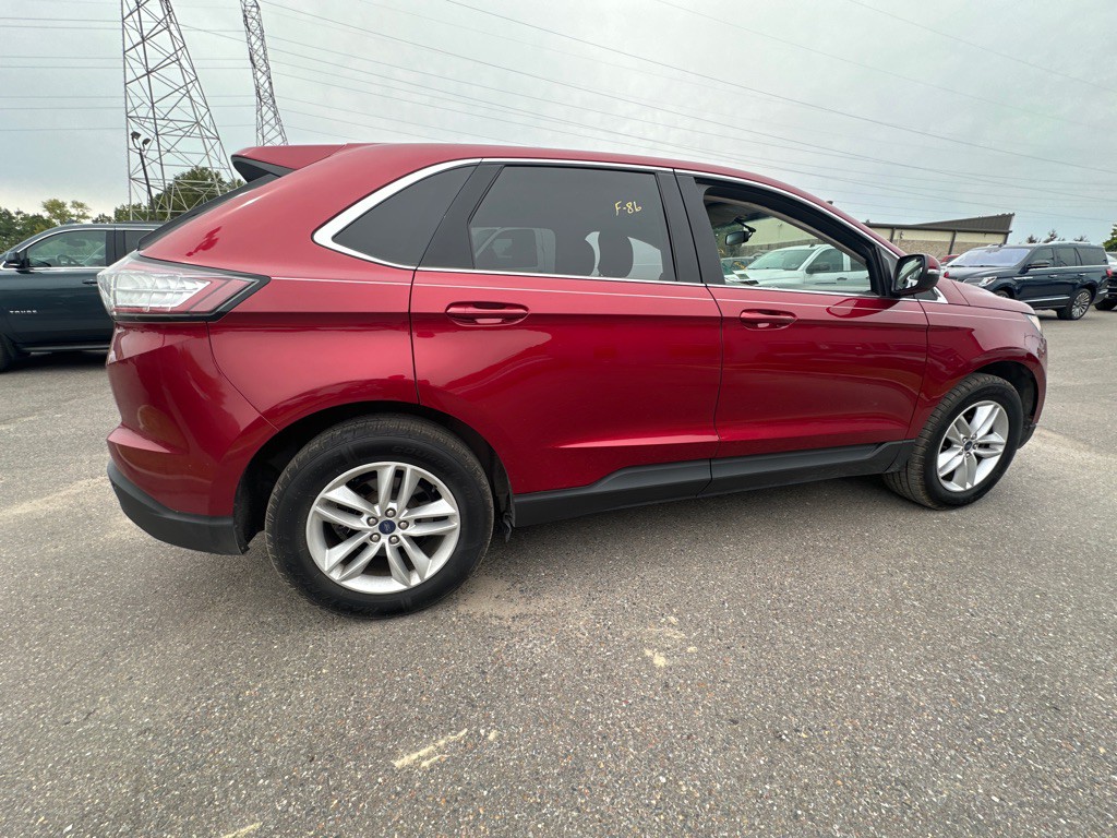 2017 Ford Edge Image 4