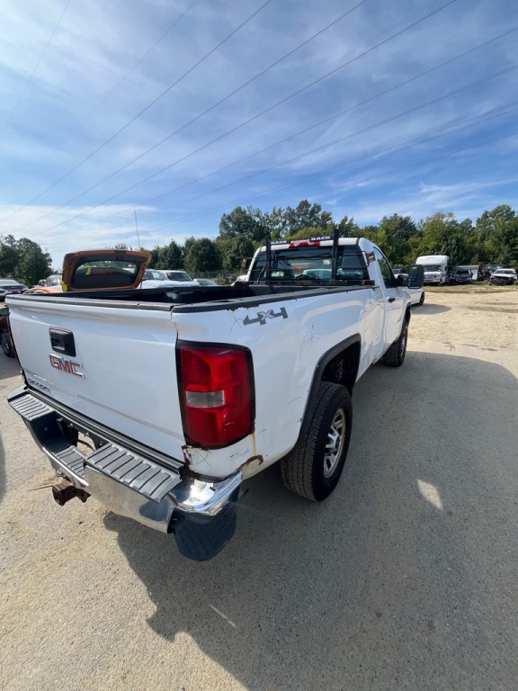 2015 GMC Sierra Image 10