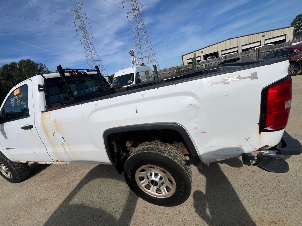 2015 GMC Sierra Image 12