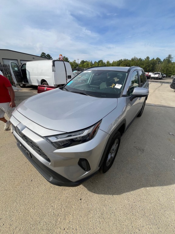 2022 Toyota Rav4 Image 1